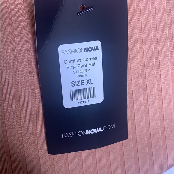 Comfort Comes First Set - Picture 5 of 5